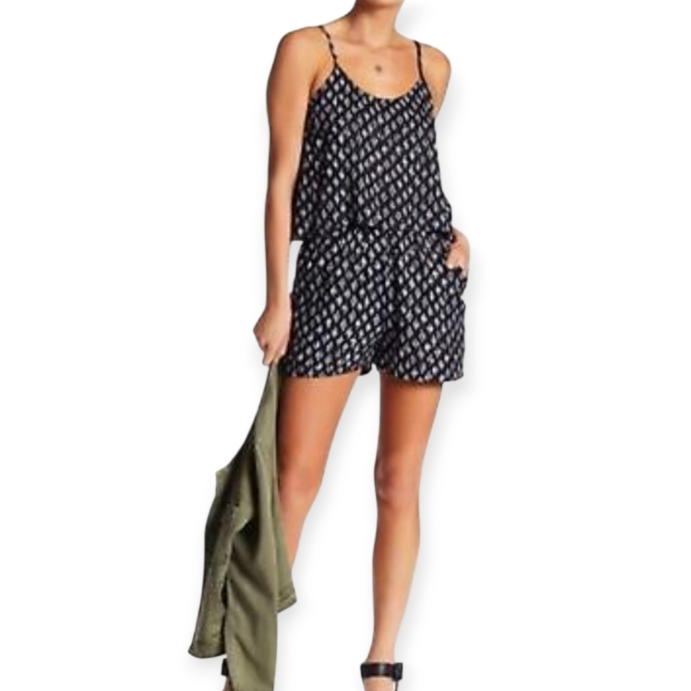 Lucky Brand Black and White Sleeveless Romper Relaxed Fit W/Pockets Sz.S EUC